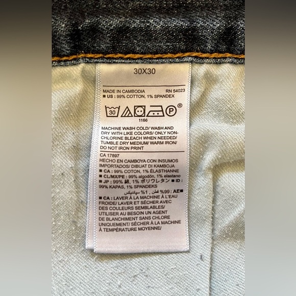 Straight Leg Jeans from Old Navy - Picture 4 of 4